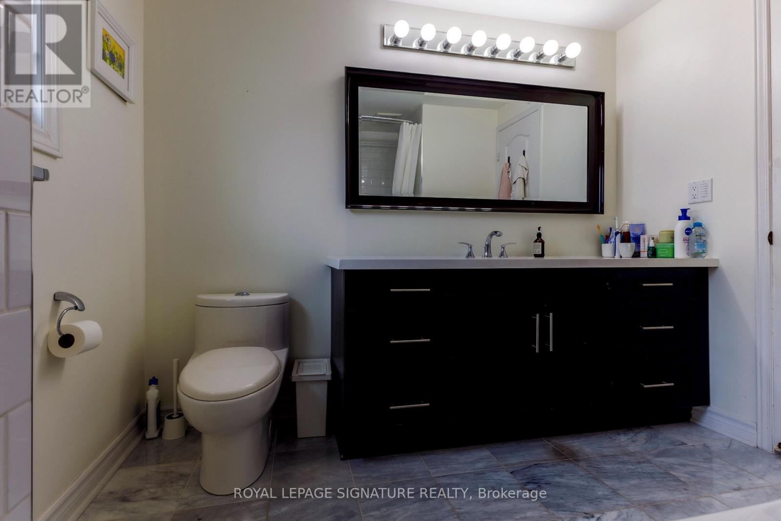 6827 Edenwood Drive, Mississauga (Meadowvale), Ontario  L5N 3X9 - Photo 29 - W12213004