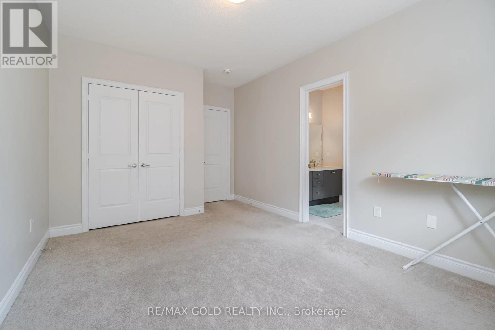 11 Carl Finlay Drive, Brampton, Ontario  L6P 4E2 - Photo 16 - W12213007
