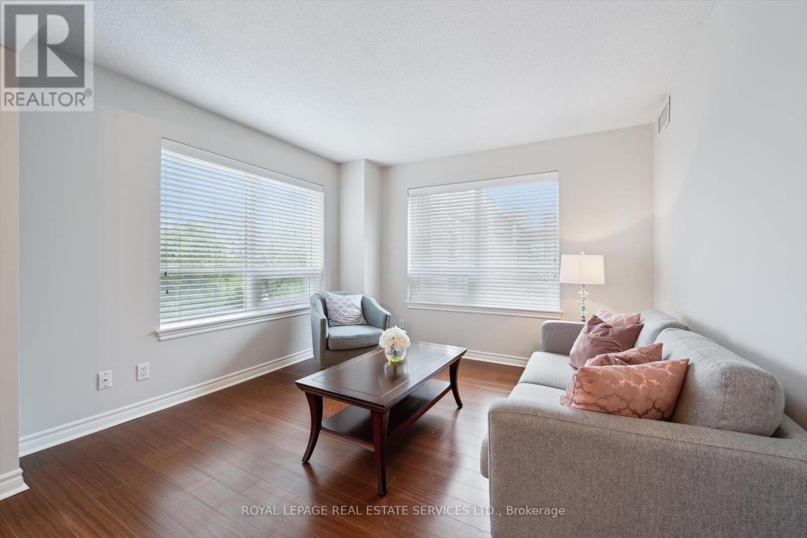203 - 2325 Central Park Drive, Oakville (Ro River Oaks), Ontario  L6H 0E2 - Photo 11 - W12213010