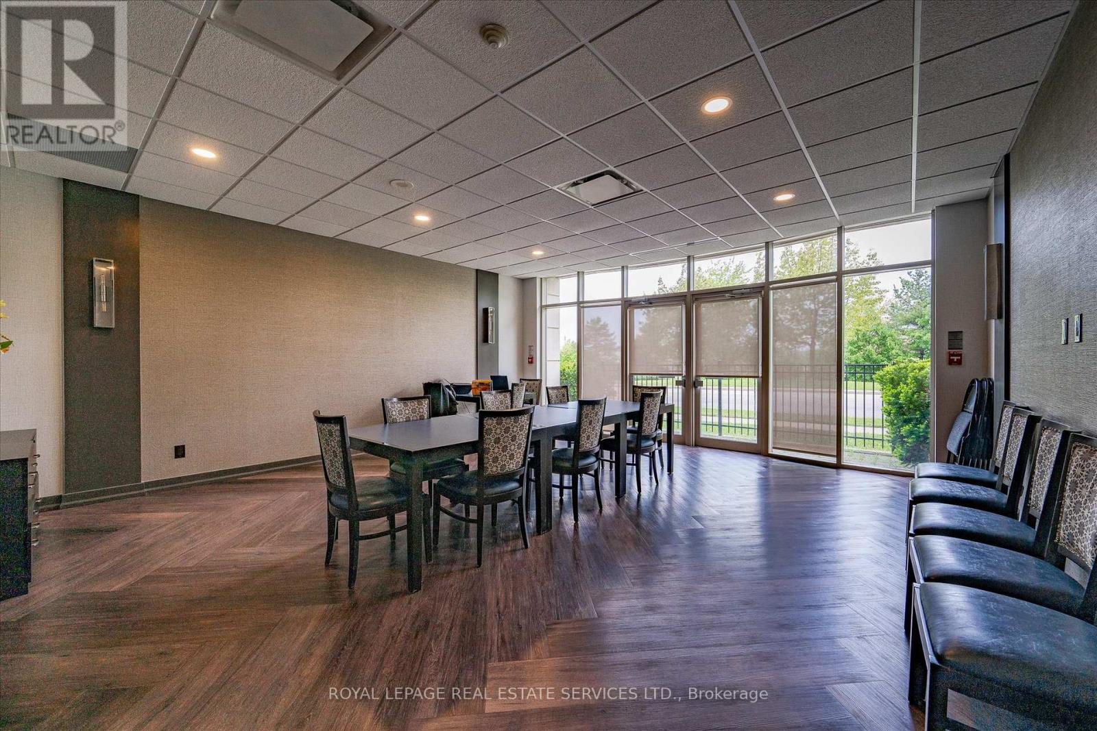 203 - 2325 Central Park Drive, Oakville (Ro River Oaks), Ontario  L6H 0E2 - Photo 32 - W12213010