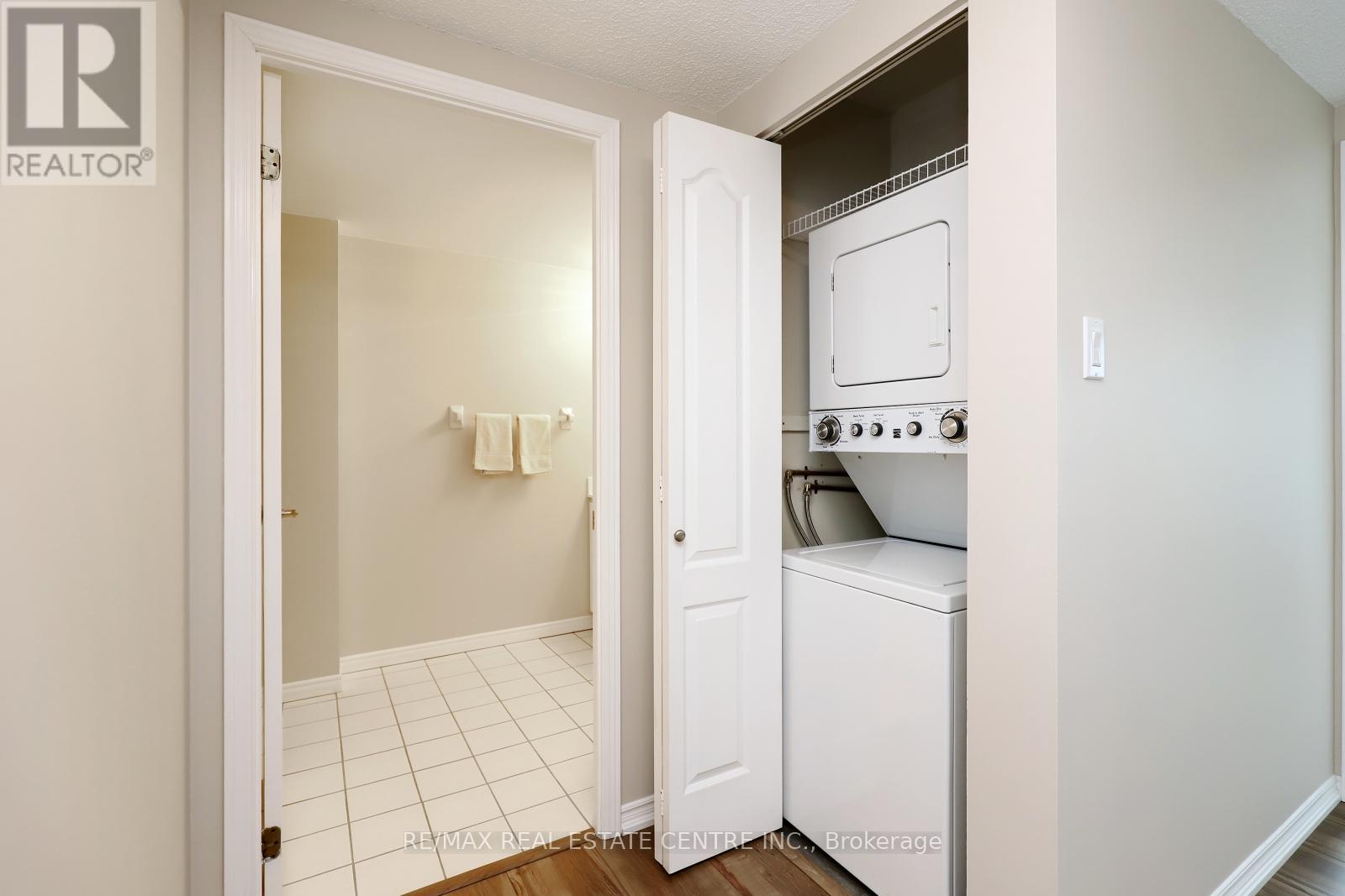 1201 - 100 Millside Drive, Milton (Om Old Milton), Ontario  L9T 5E2 - Photo 23 - W12213020