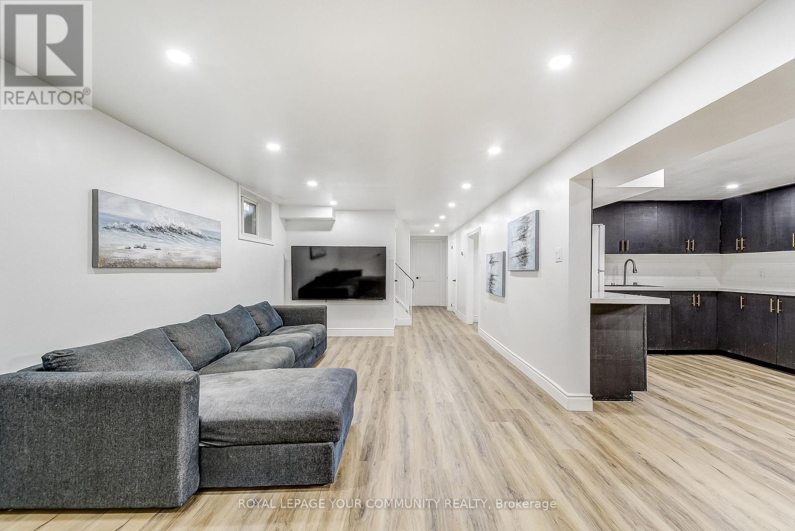 958 South Service Road, Mississauga (Lakeview), Ontario  L5E 1V1 - Photo 31 - W12213027