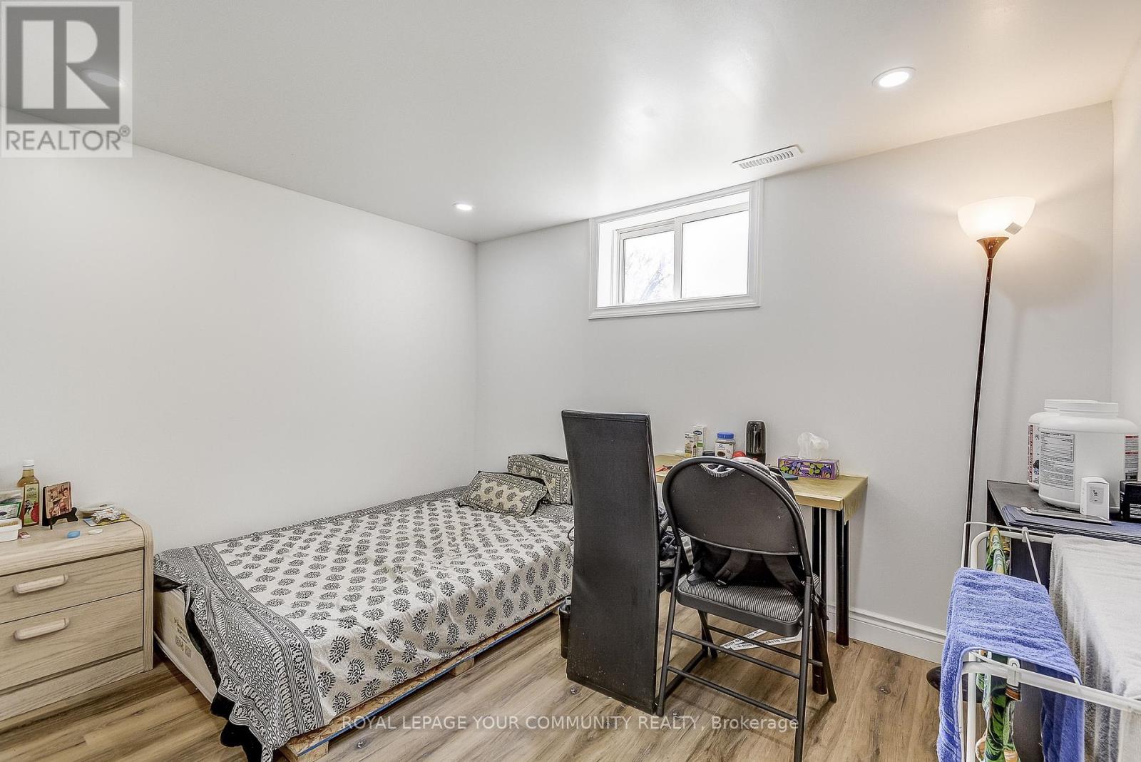 958 South Service Road, Mississauga (Lakeview), Ontario  L5E 1V1 - Photo 34 - W12213027