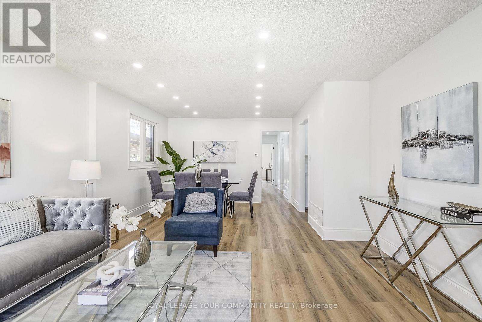 958 South Service Road, Mississauga (Lakeview), Ontario  L5E 1V1 - Photo 7 - W12213027