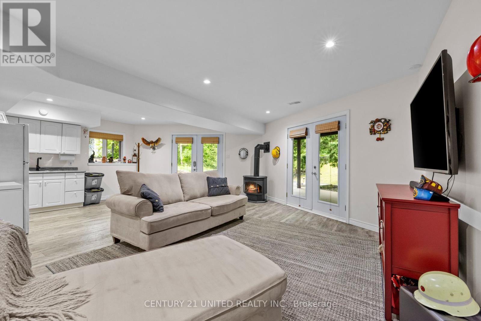 113 Sugarbush Boulevard, Trent Lakes, Ontario  K0L 1J0 - Photo 24 - X12213157