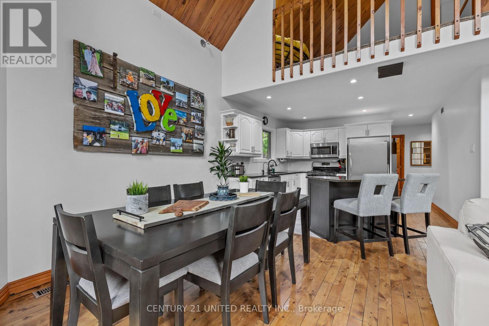 113 Sugarbush Boulevard, Trent Lakes, Ontario  K0L 1J0 - Photo 6 - X12213157