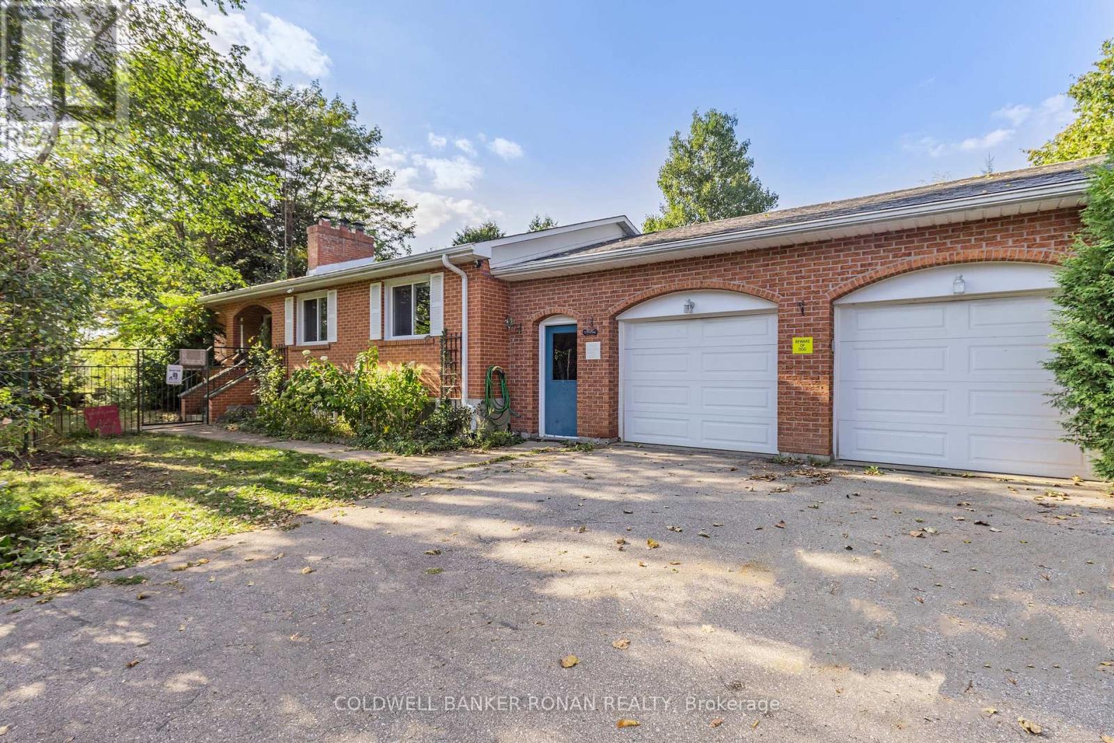 7020 6th Line, New Tecumseth (Tottenham), Ontario  L0G 1W0 - Photo 3 - N12212770