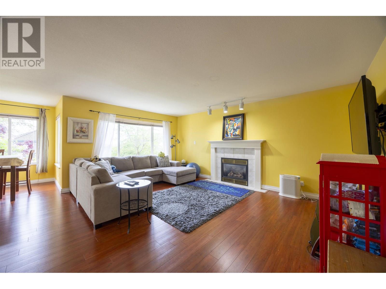 1555 Alpine Lane, Coquitlam, British Columbia  V3E 3A5 - Photo 4 - R3002479