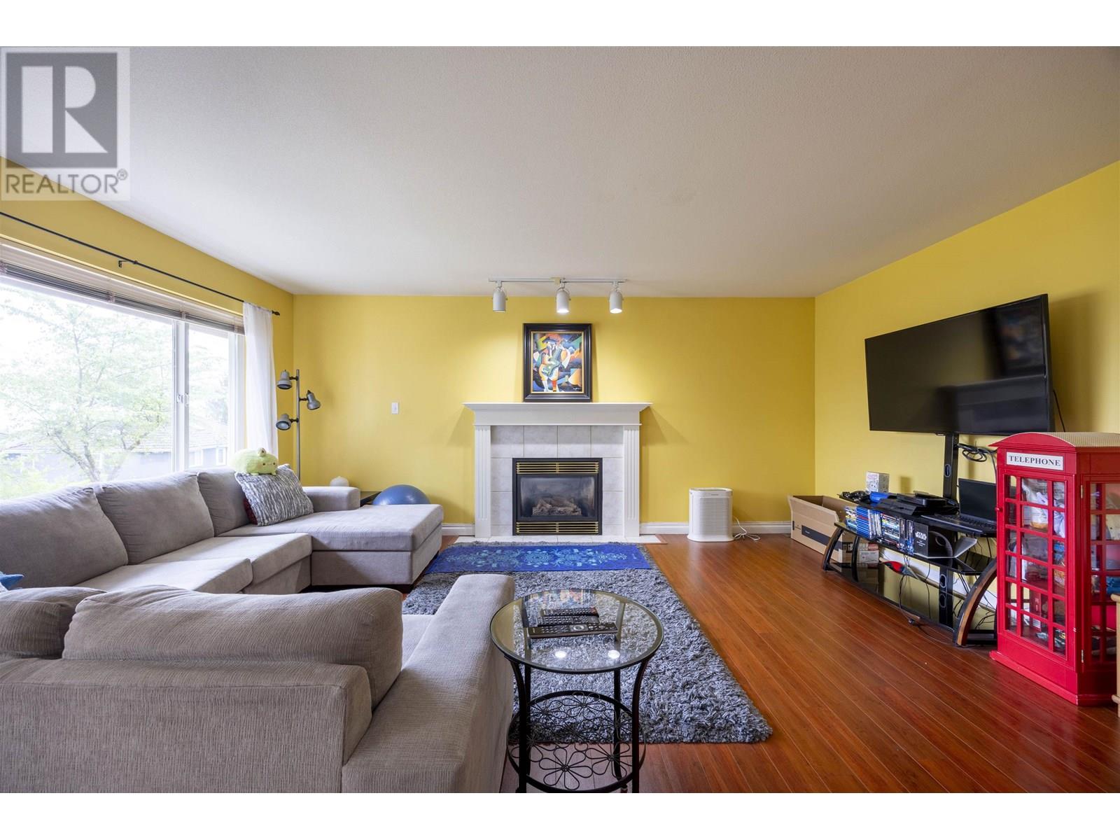 1555 Alpine Lane, Coquitlam, British Columbia  V3E 3A5 - Photo 3 - R3002479
