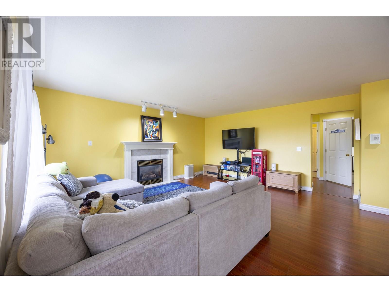 1555 Alpine Lane, Coquitlam, British Columbia  V3E 3A5 - Photo 5 - R3002479