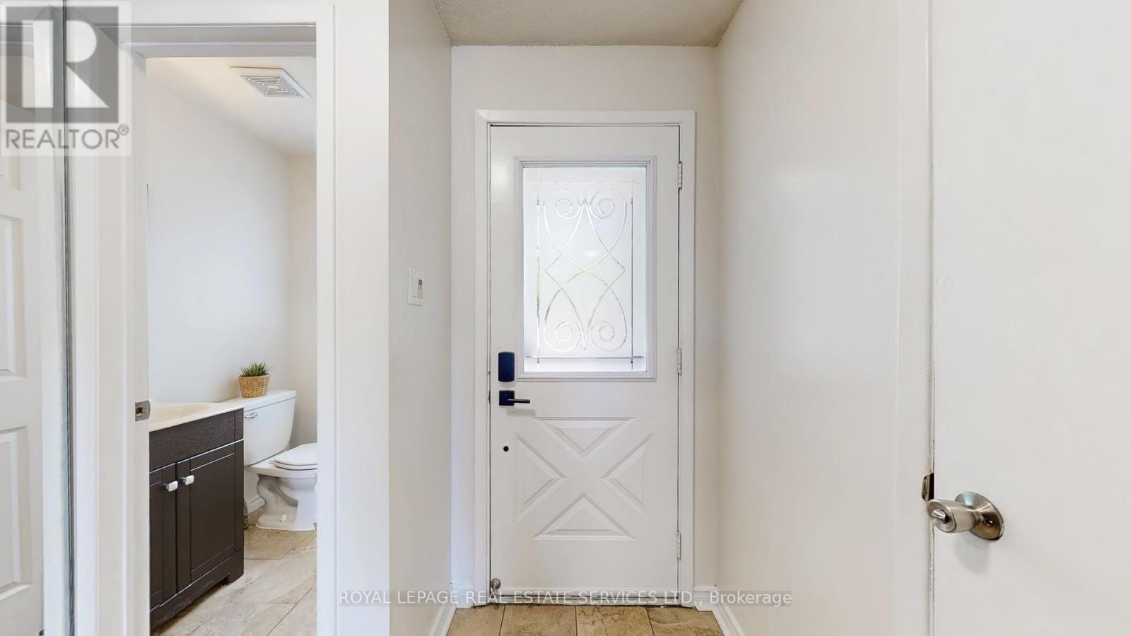 42 - 4111 Arbour Green Drive, Mississauga (Erin Mills), Ontario  L5L 2Z2 - Photo 20 - W12211257