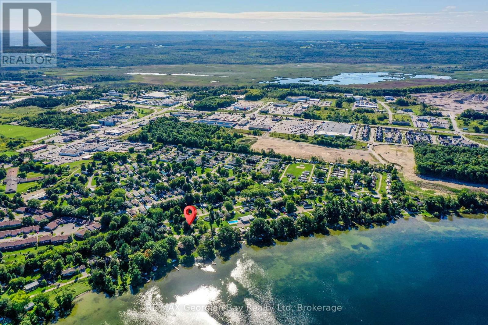 3 Lakeshore Road, Midland, Ontario  L4R 0B9 - Photo 32 - S12213140