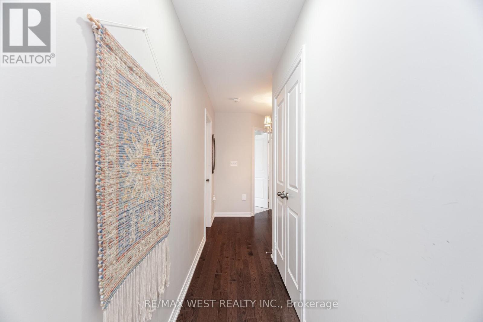 70 Hogan Manor Drive, Brampton, Ontario  L7A 4V3 - Photo 24 - W12212757