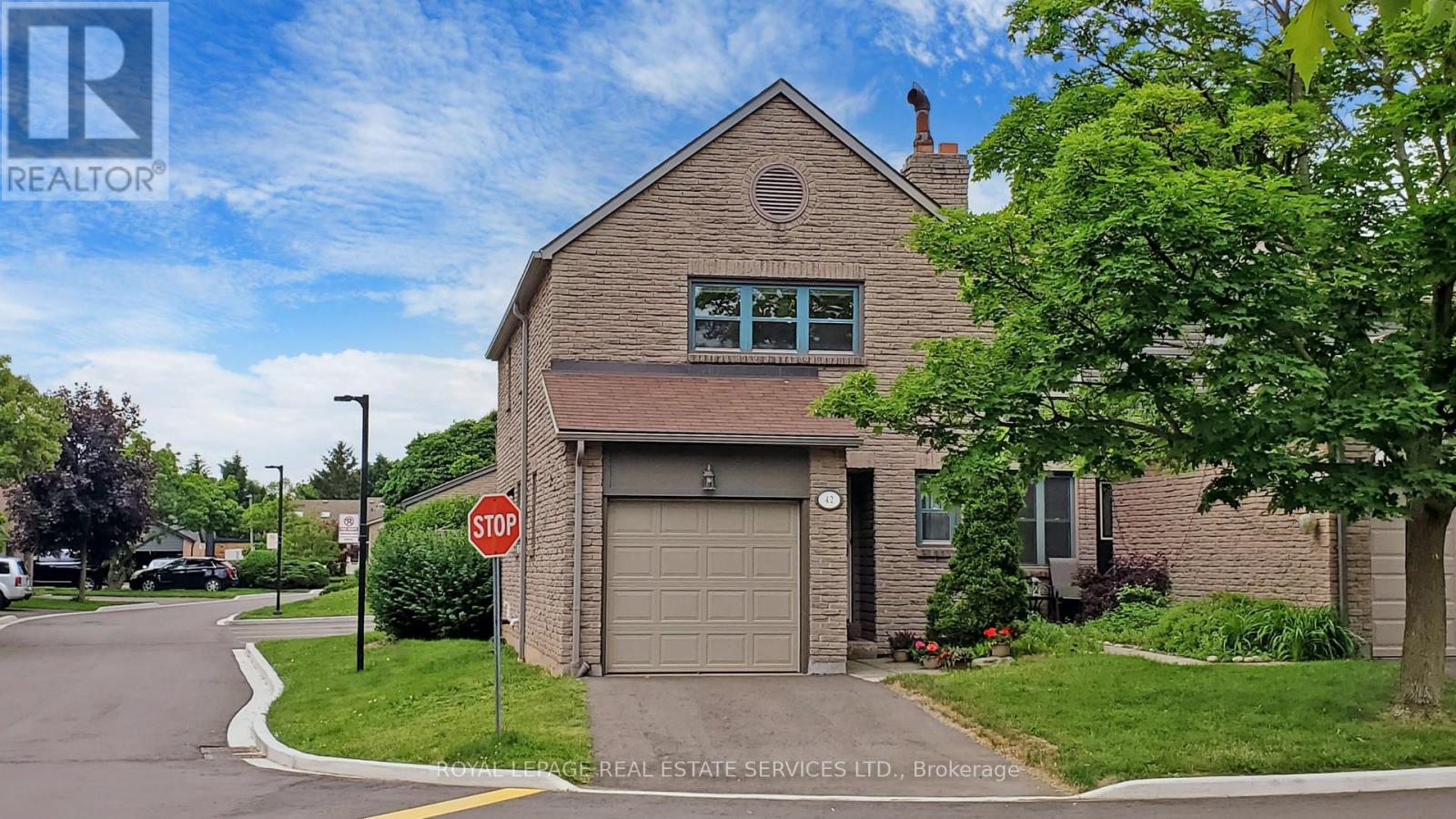 42 - 4111 Arbour Green Drive, Mississauga (Erin Mills), Ontario  L5L 2Z2 - Photo 3 - W12211257