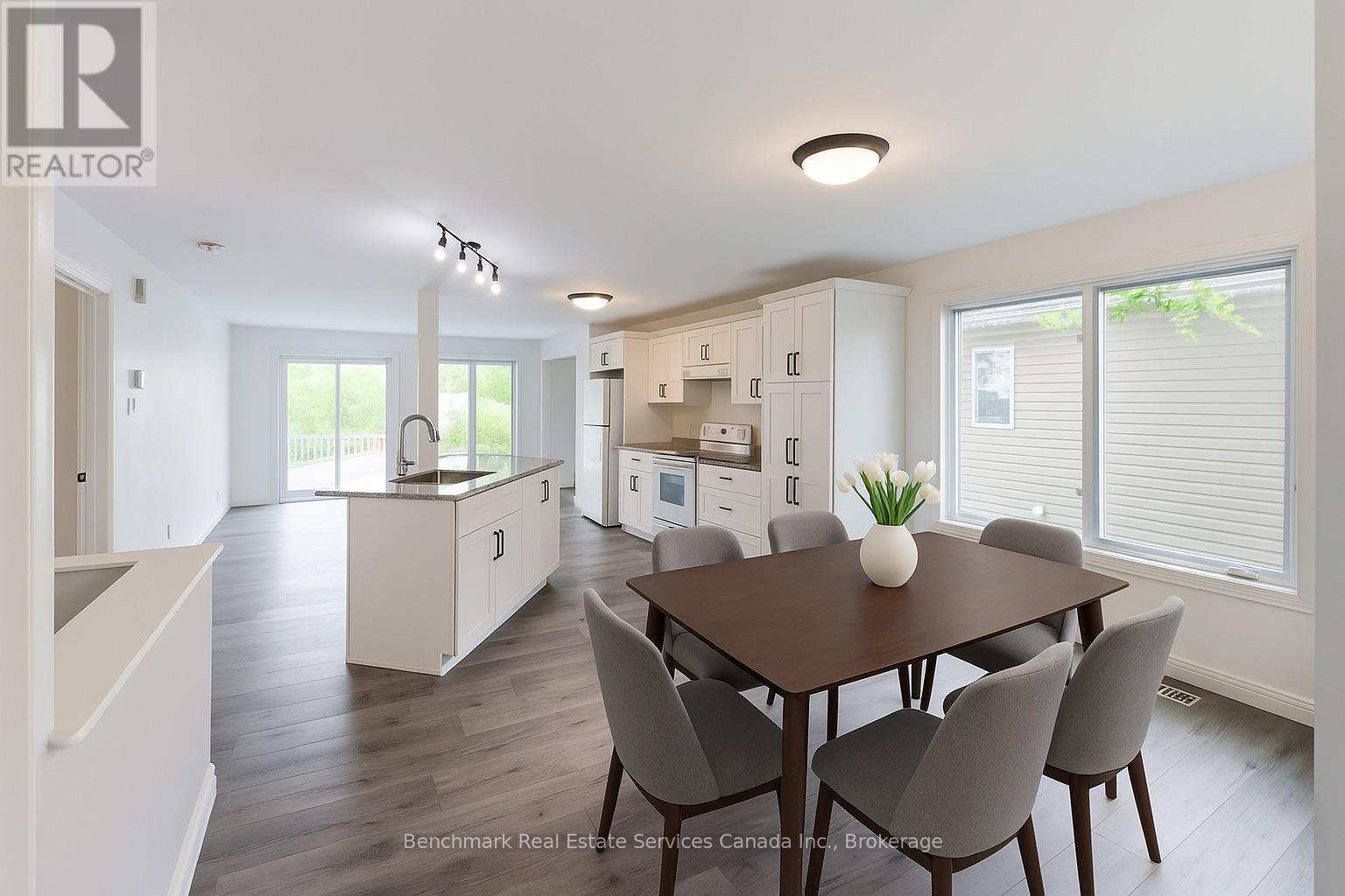 10 Tara Court, Aylmer, Ontario  N5H 0A1 - Photo 7 - X12213119
