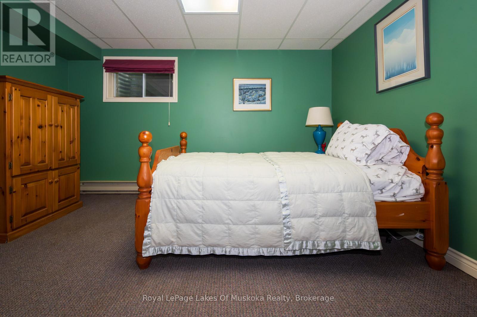 1216 Ravenscliffe Road, Huntsville, Ontario P1H 2N5 - Photo 37 - X12213172