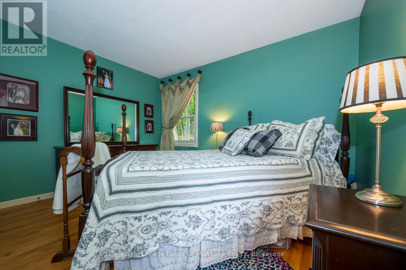1216 Ravenscliffe Road, Huntsville, Ontario P1H 2N5 - Photo 26 - X12213172