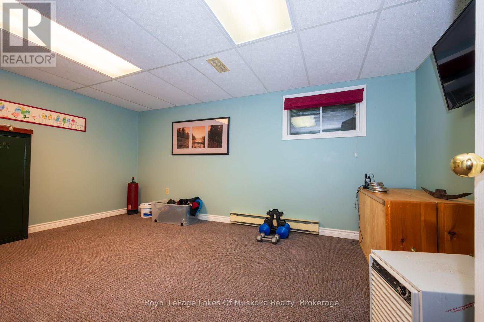1216 Ravenscliffe Road, Huntsville, Ontario P1H 2N5 - Photo 38 - X12213172