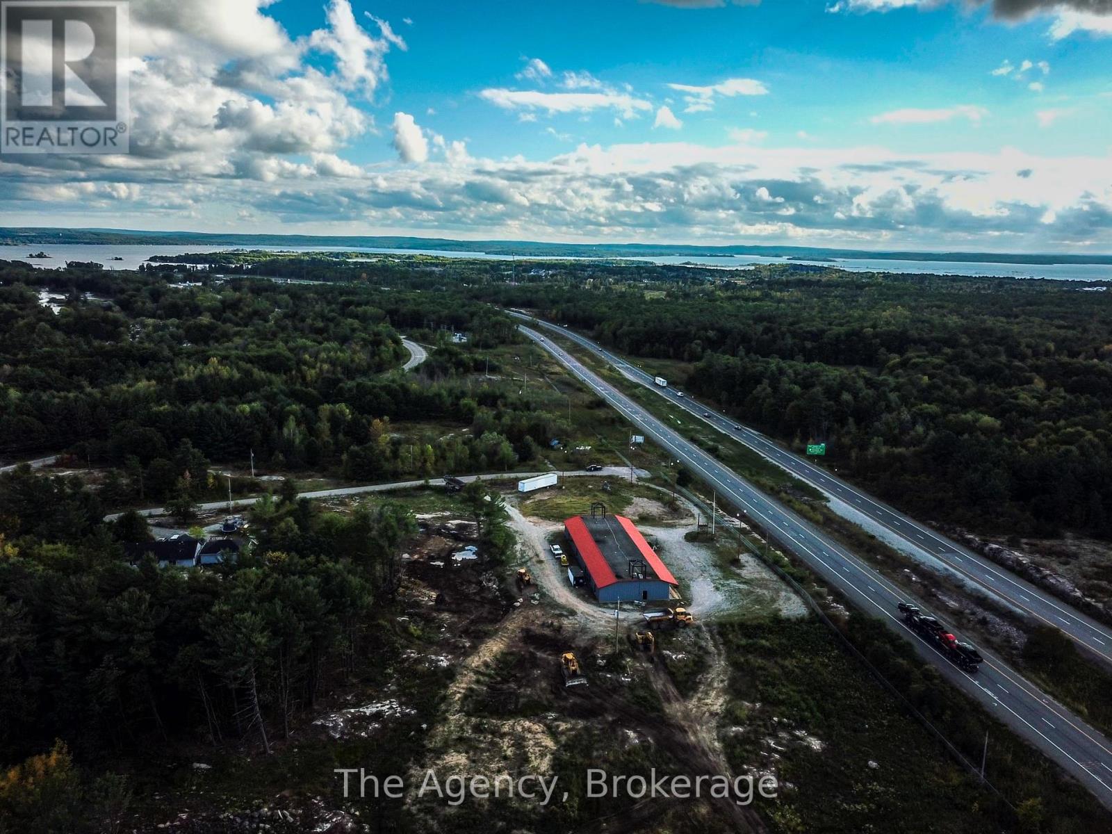 39 Pine Valley Road, Georgian Bay, Ontario  L0K 1S0 - Photo 6 - X12213173