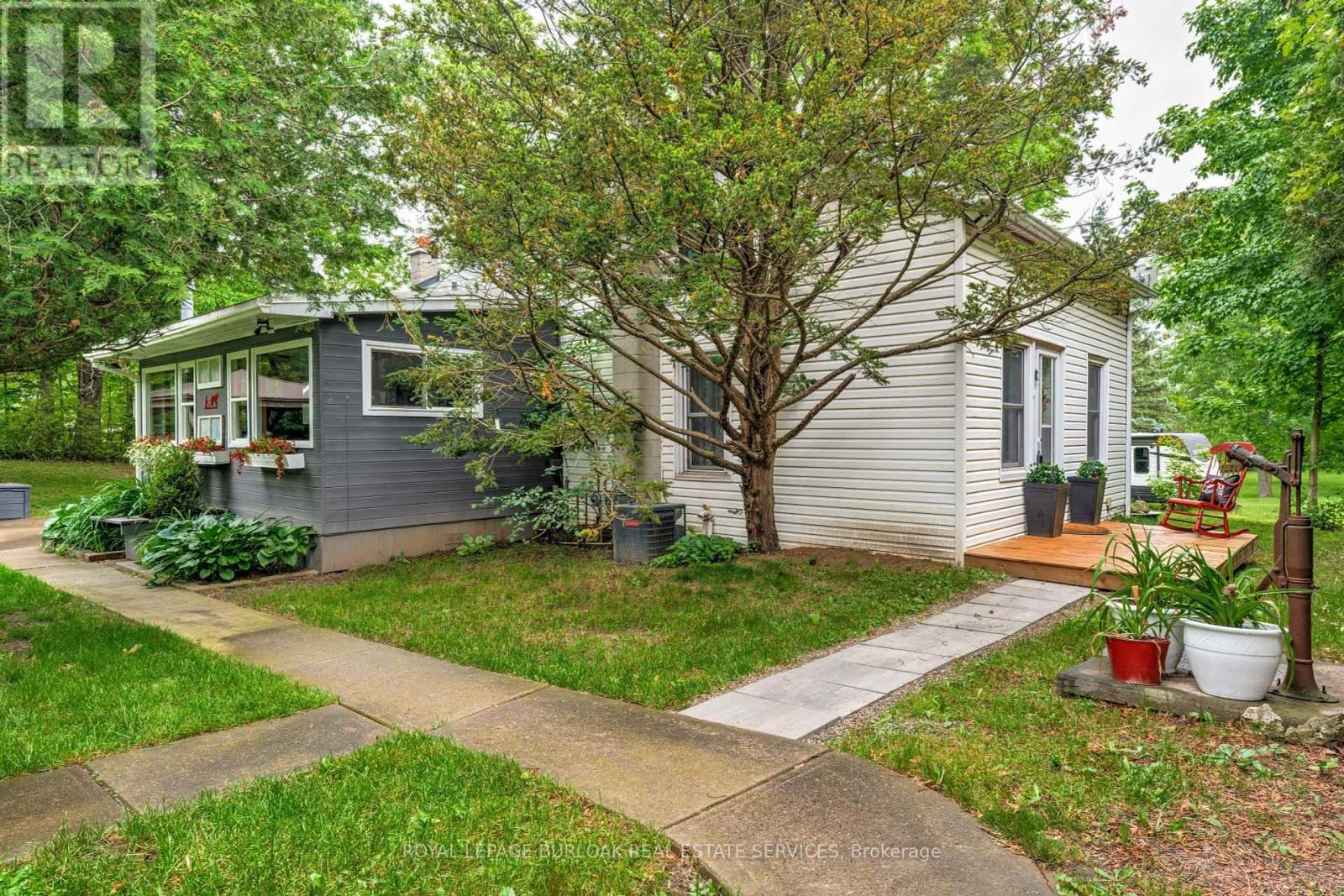 401 LYNDEN ROAD, Brantford, Ontario