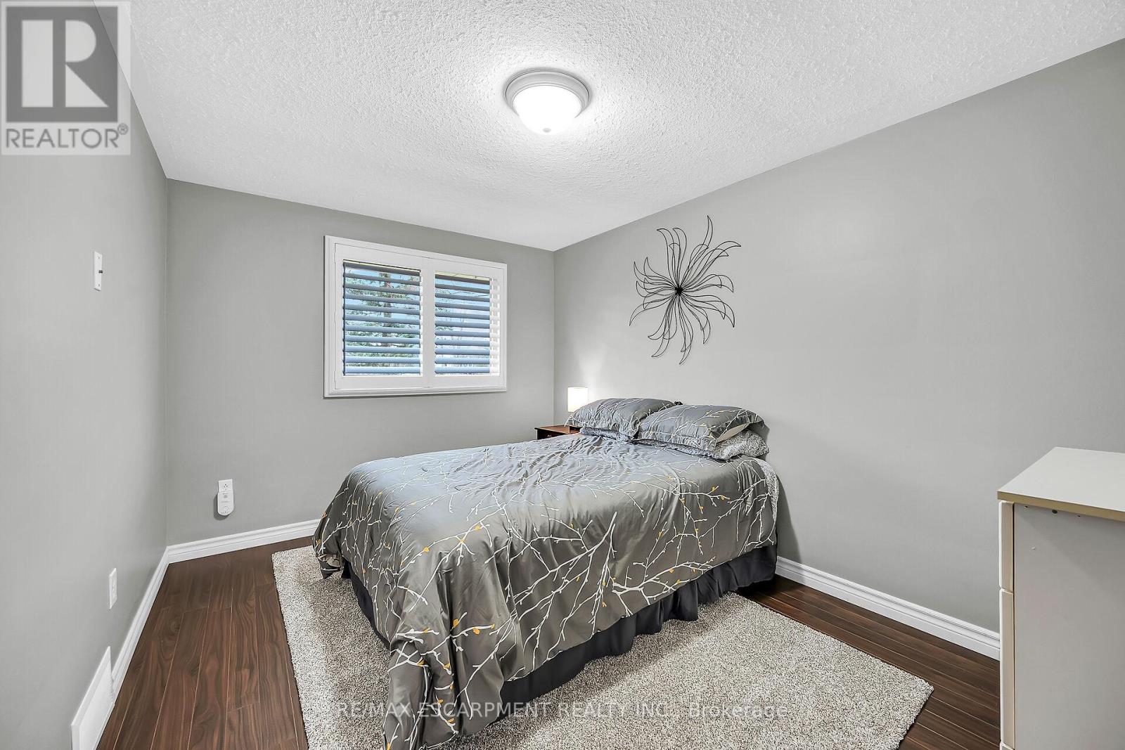 33 Echo Street E, Haldimand, Ontario  N0A 1E0 - Photo 24 - X12212935