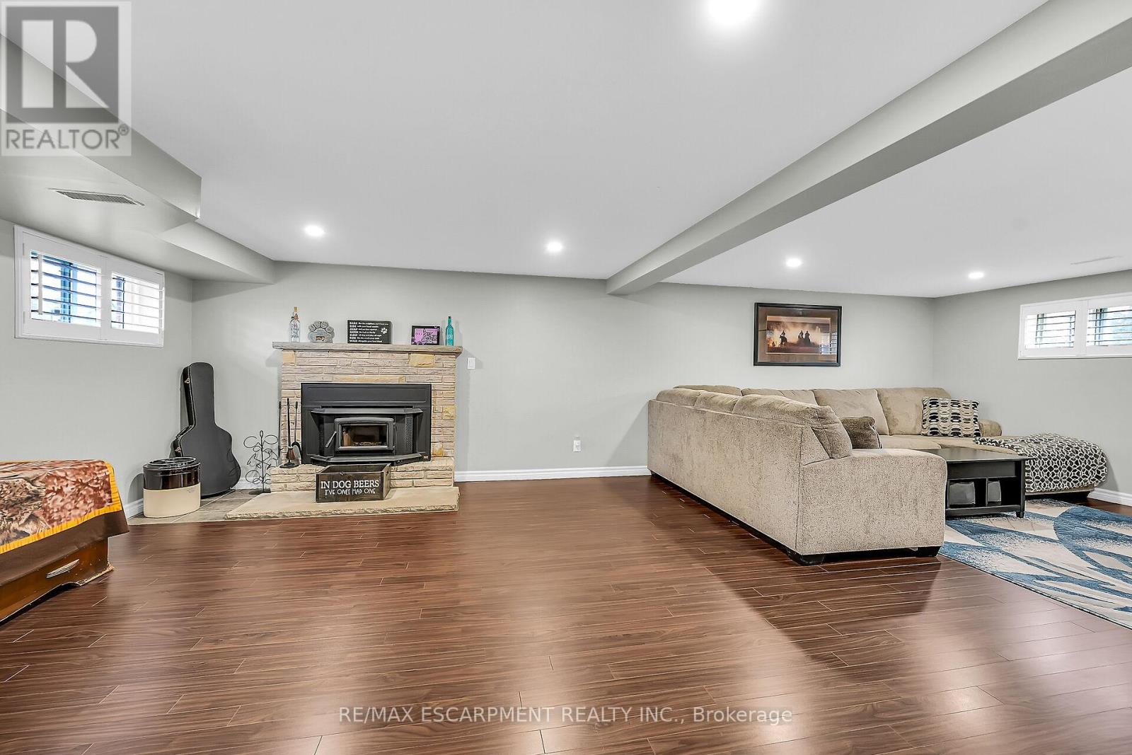 33 Echo Street E, Haldimand, Ontario  N0A 1E0 - Photo 26 - X12212935