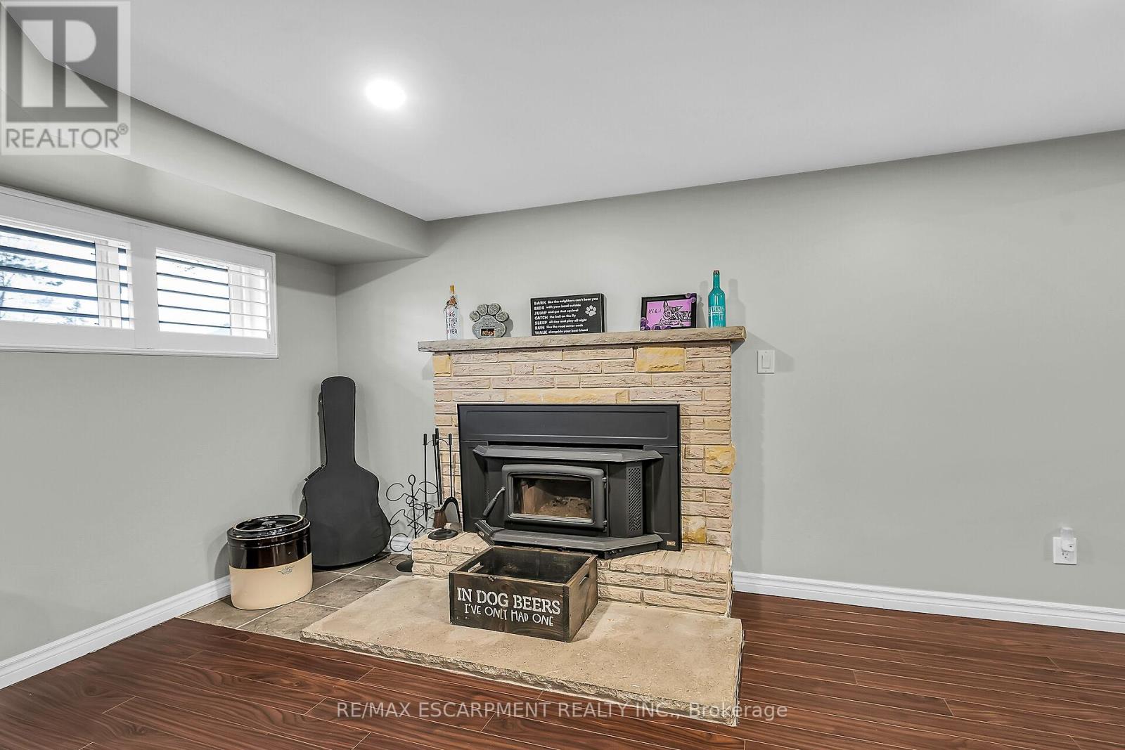 33 Echo Street E, Haldimand, Ontario  N0A 1E0 - Photo 28 - X12212935