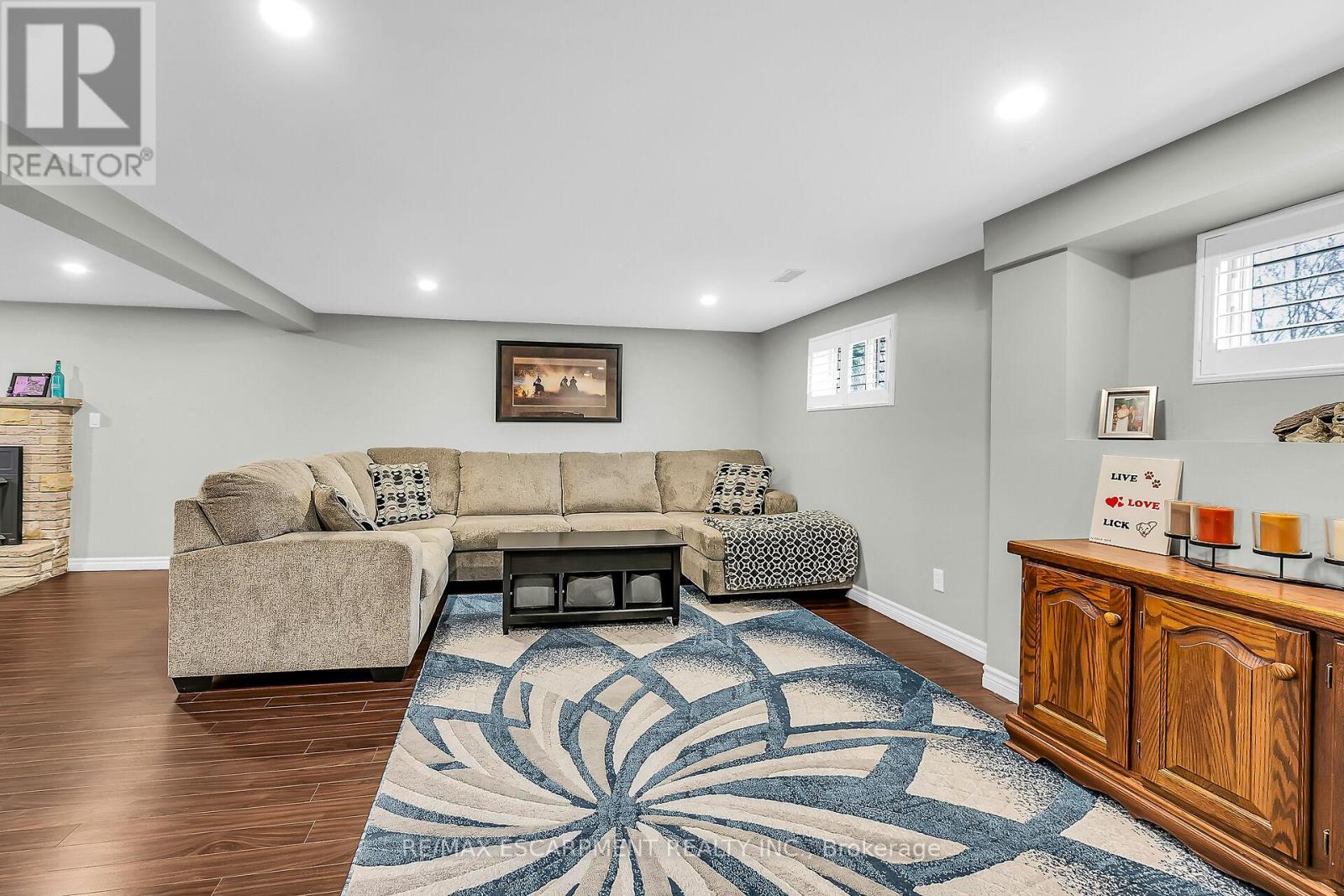 33 Echo Street E, Haldimand, Ontario  N0A 1E0 - Photo 31 - X12212935