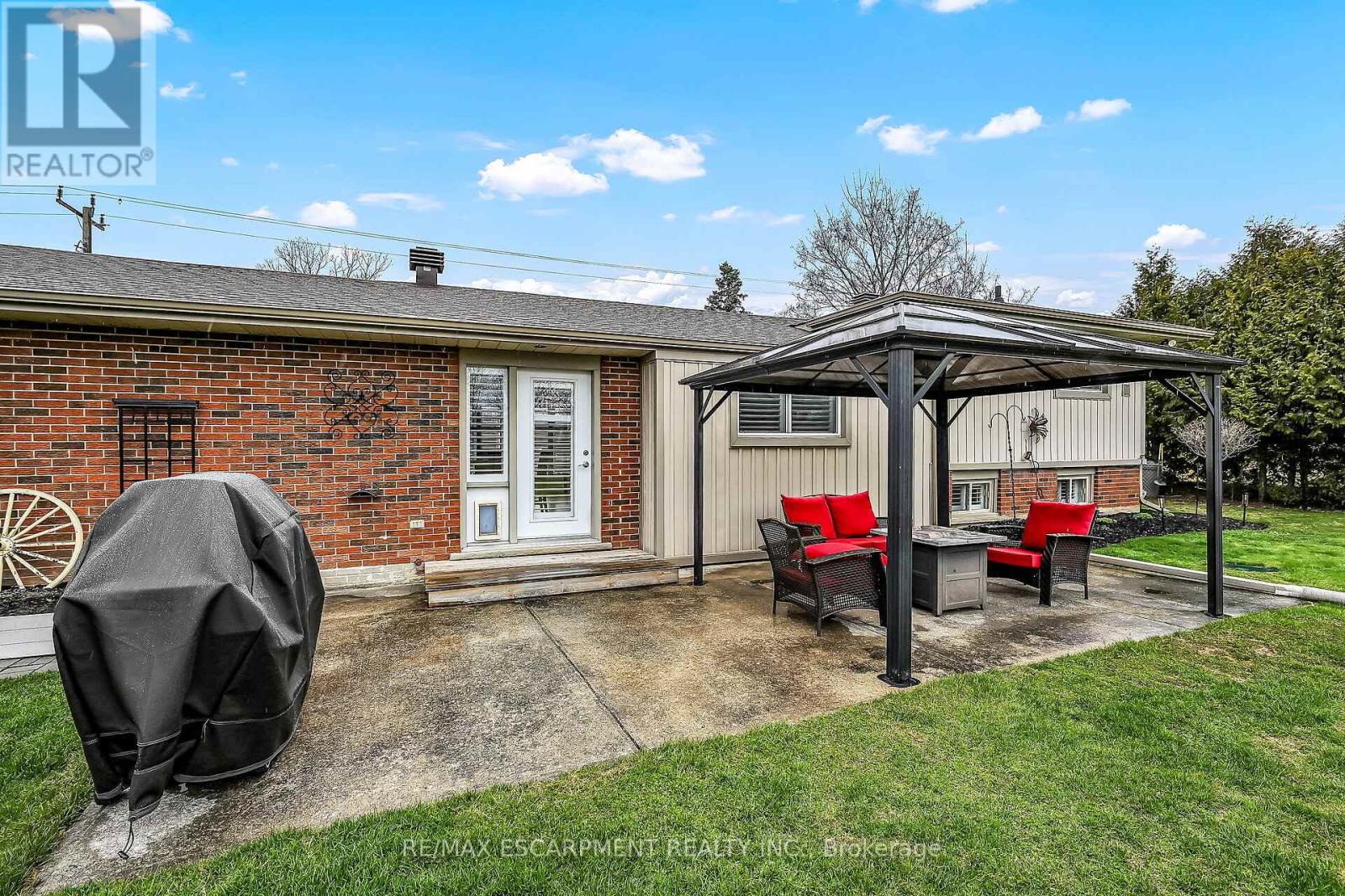33 Echo Street E, Haldimand, Ontario  N0A 1E0 - Photo 38 - X12212935
