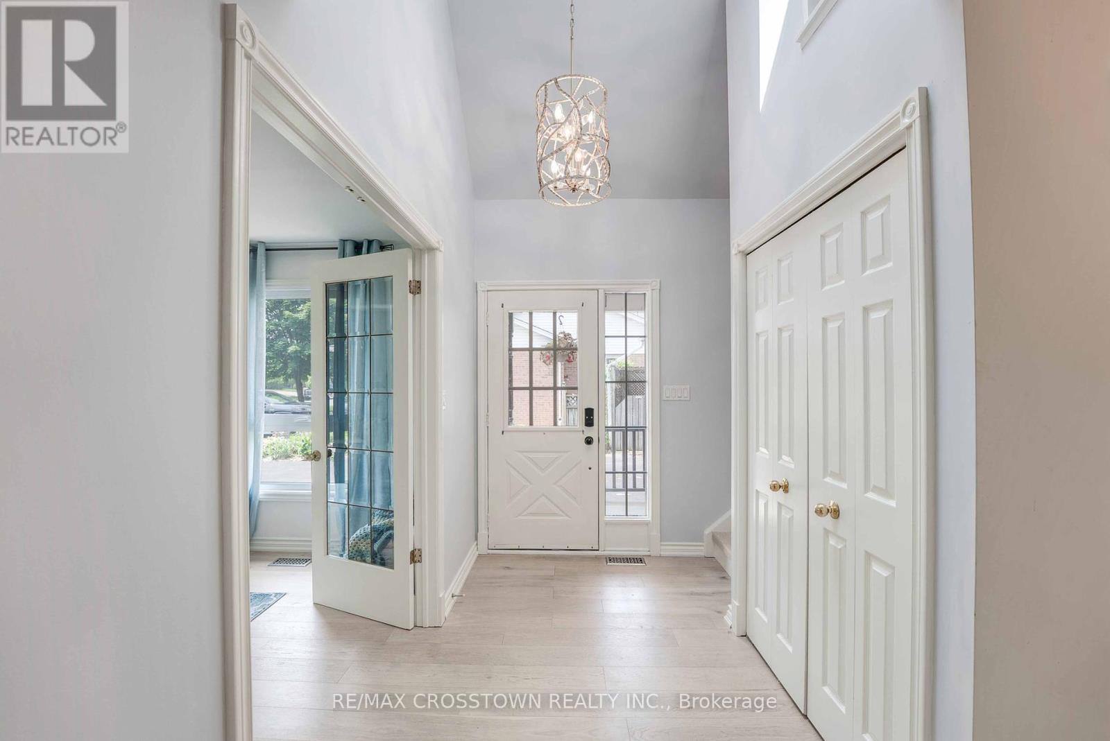 17 Coach Drive, Niagara-On-The-Lake, Ontario  L0S 1J0 - Photo 12 - X12212946