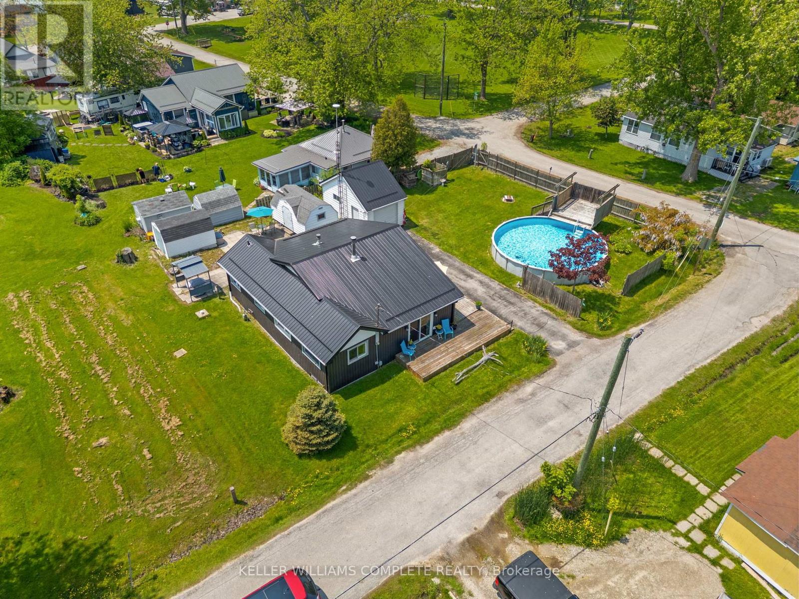 2 Reidy Street, Haldimand (Nanticoke), Ontario  N0A 1L0 - Photo 4 - X12212958