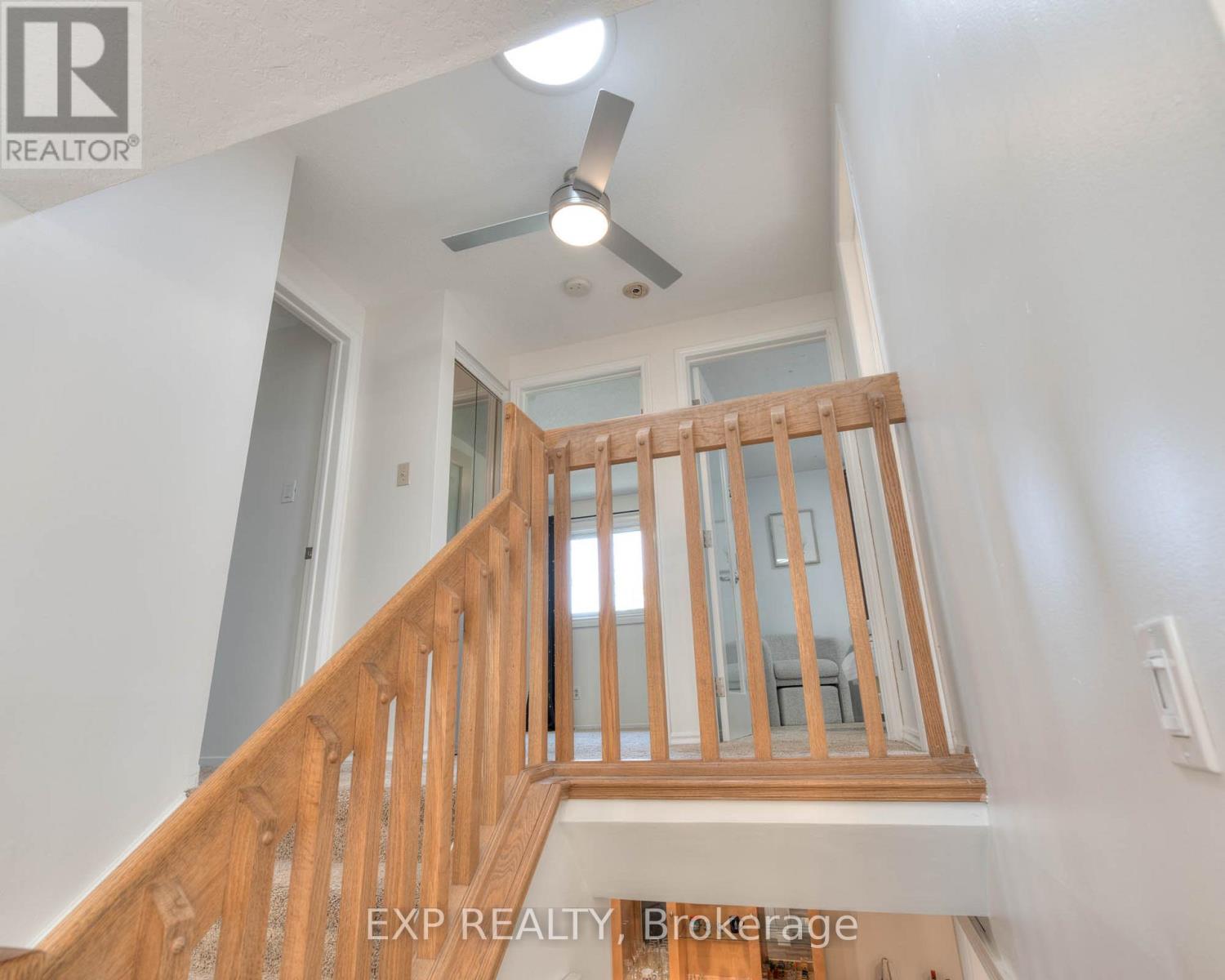 85 Pathfinder Crescent, Kitchener, Ontario  N2P 1S2 - Photo 17 - X12212961