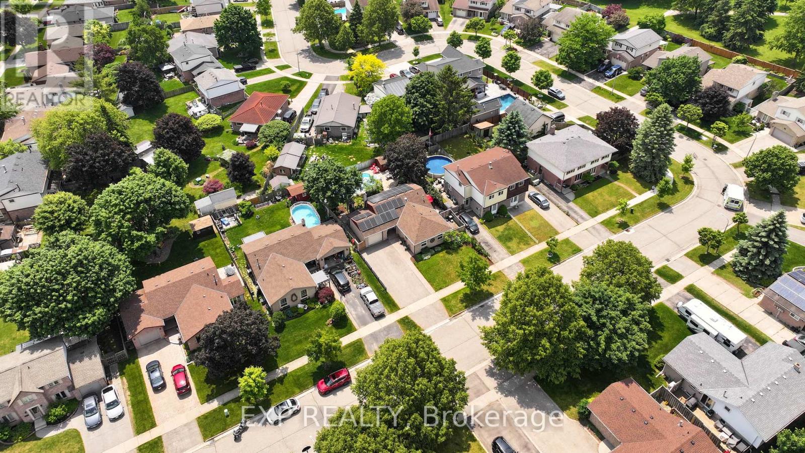 85 Pathfinder Crescent, Kitchener, Ontario  N2P 1S2 - Photo 43 - X12212961