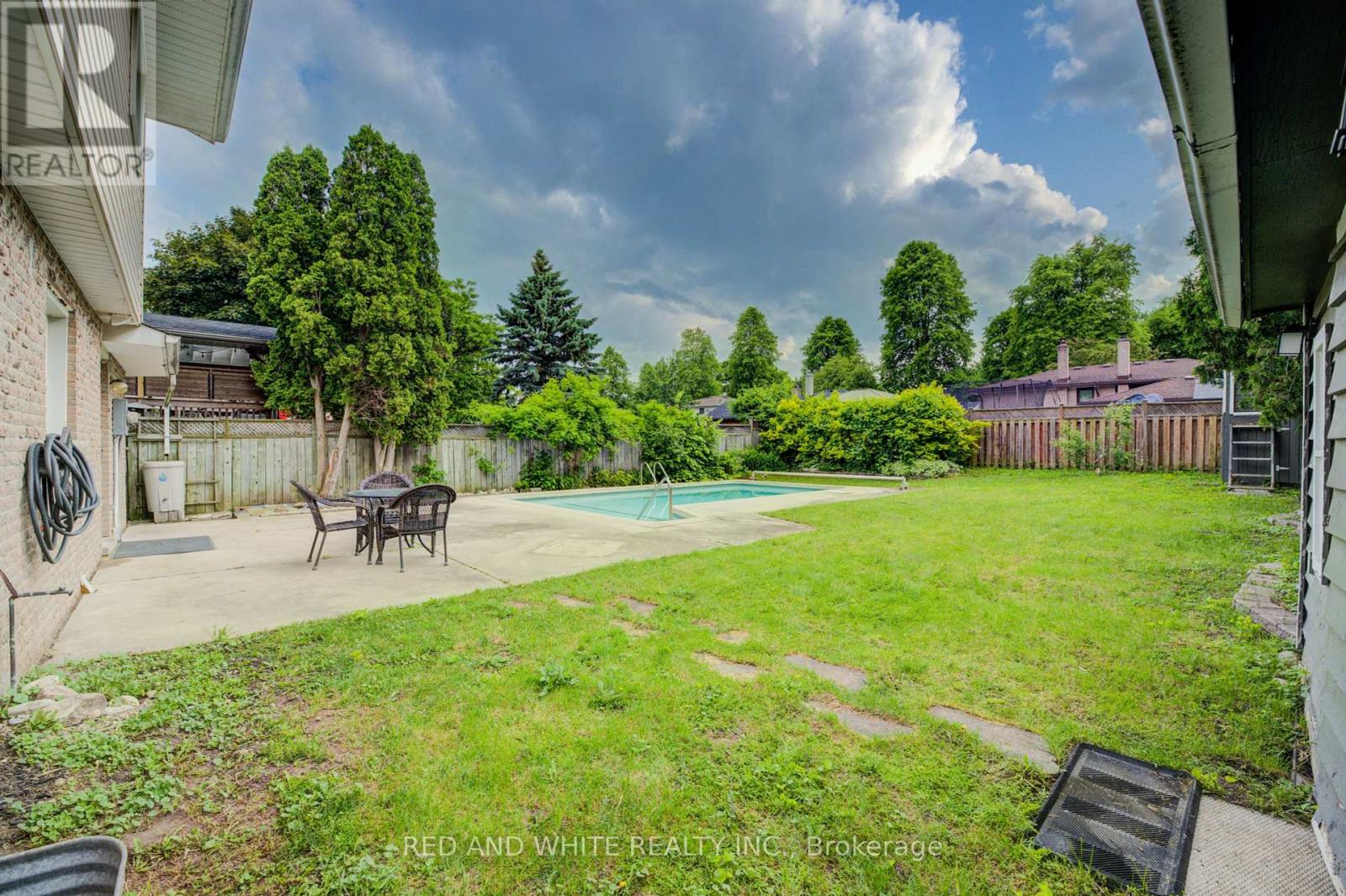 68 Parkview Crescent, Waterloo, Ontario  N2A 1L9 - Photo 47 - X12212994