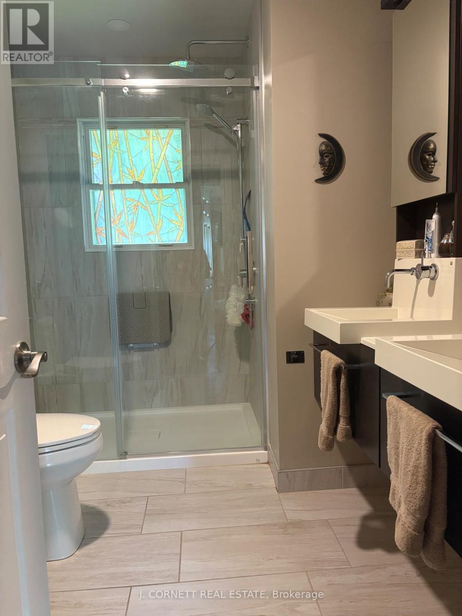 1004 Pescod Street, Cornwall, Ontario  K6J 2J9 - Photo 3 - X12044481