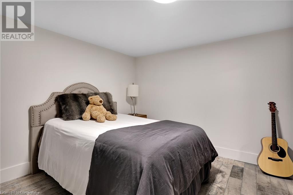 111 Rosslinn Road, Cambridge, Ontario  N1S 3K3 - Photo 38 - 40740148