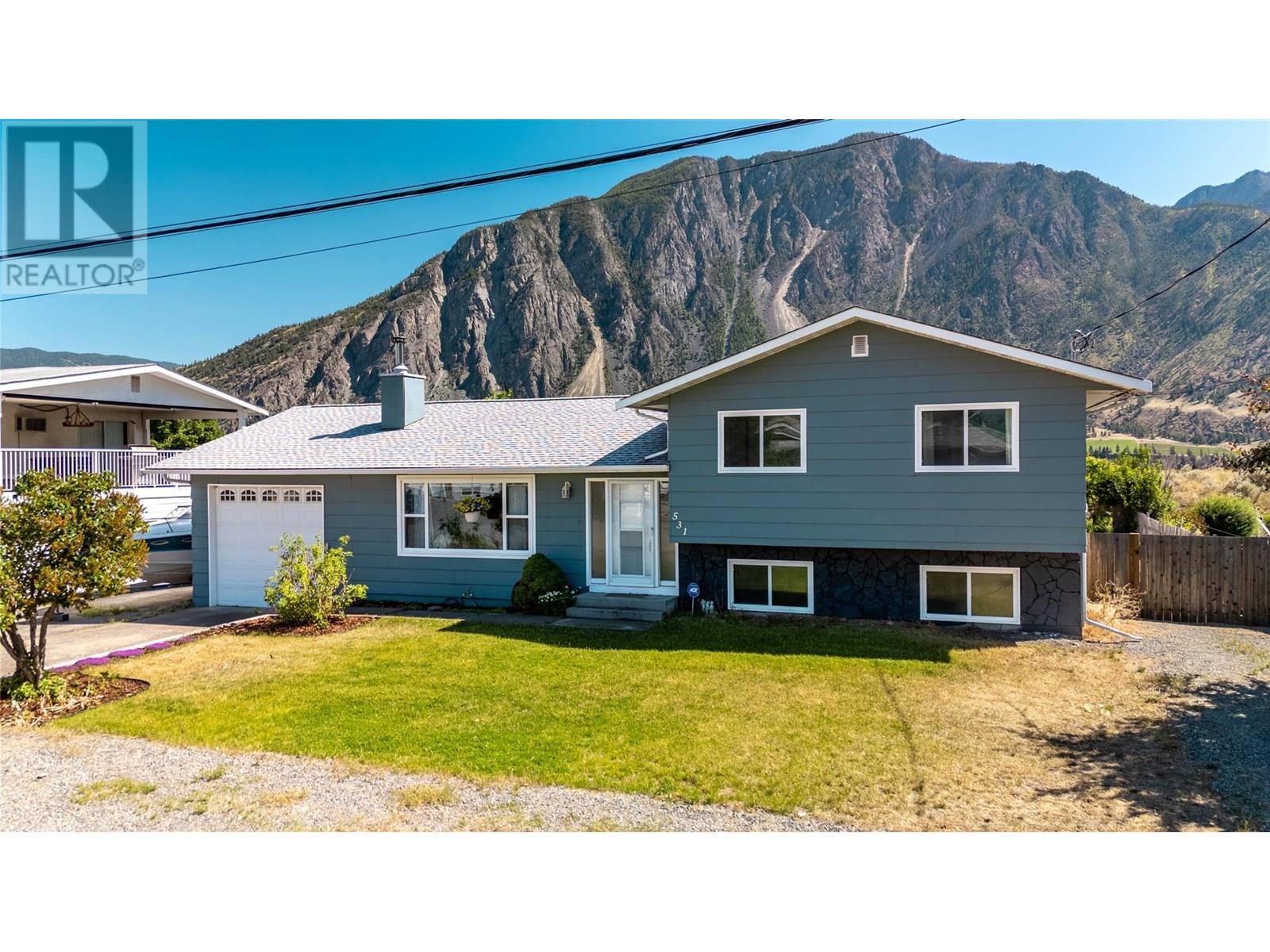 531 3rd Avenue, Keremeos, British Columbia  V1L 2B3 - Photo 33 - 10351080