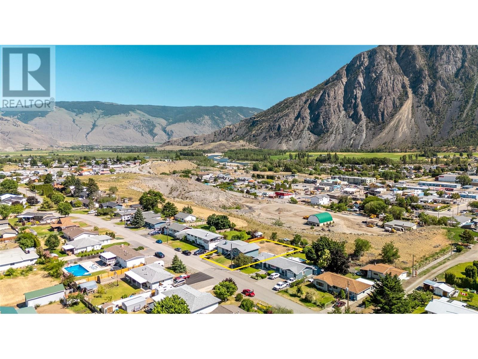 531 3rd Avenue, Keremeos, British Columbia  V1L 2B3 - Photo 37 - 10351080