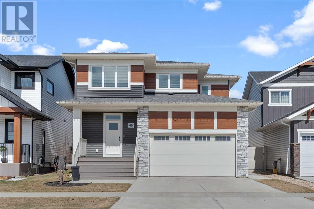 Property at 40 Ellington Crescent image 1