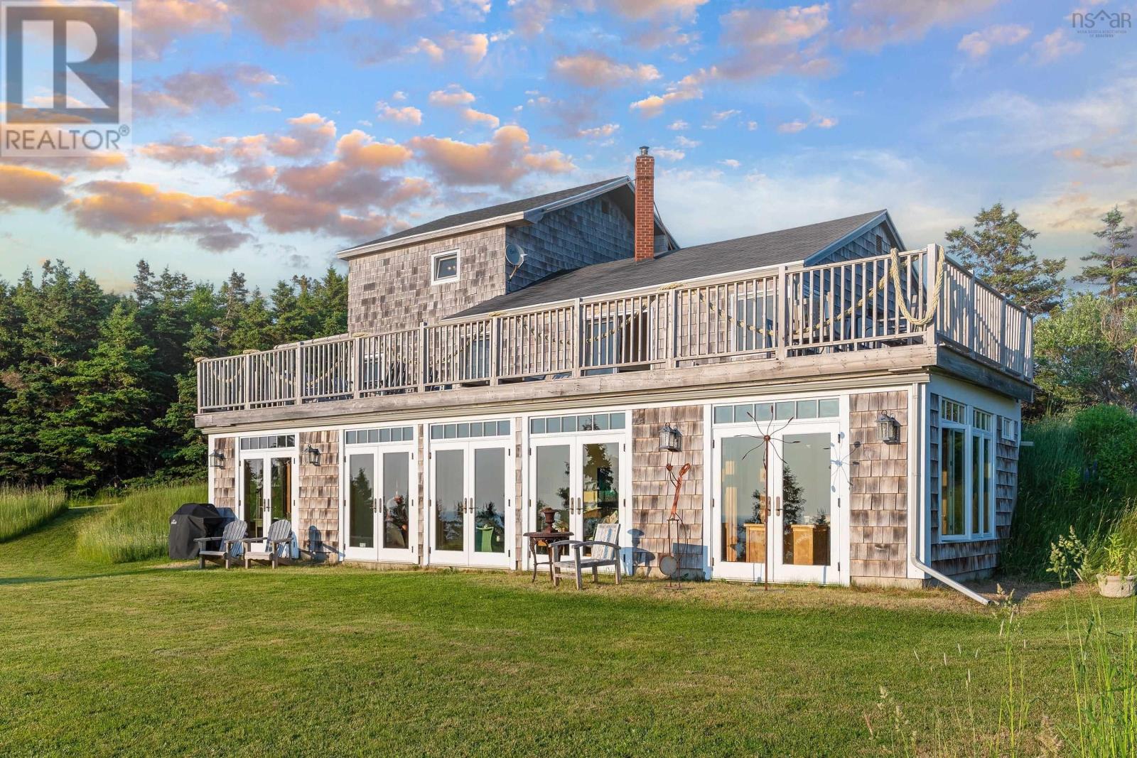 3589 Shore Road, Margaree Harbour, Nova Scotia  B0E 2B0 - Photo 2 - 202514116