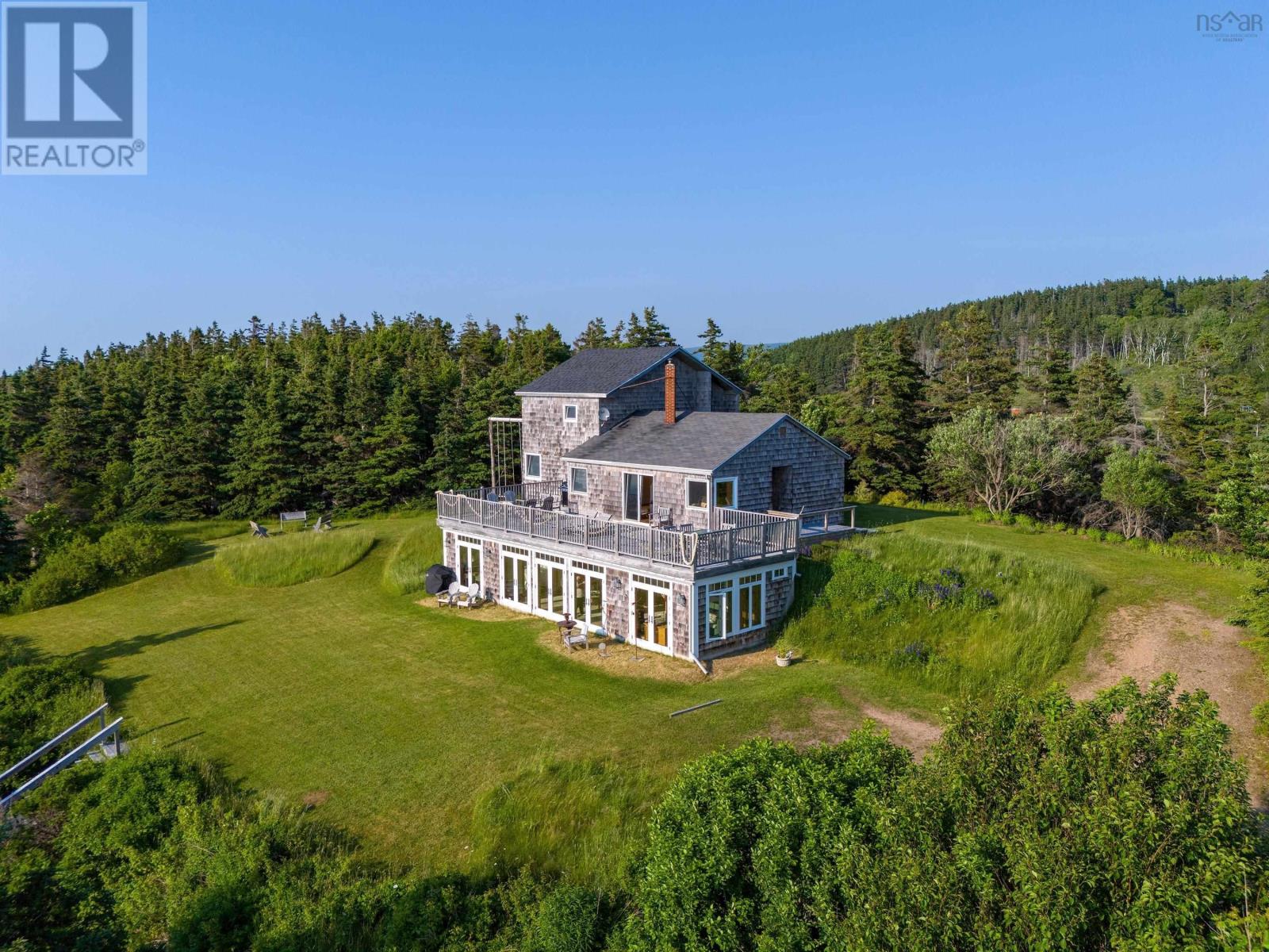 3589 Shore Road, Margaree Harbour, Nova Scotia  B0E 2B0 - Photo 3 - 202514116