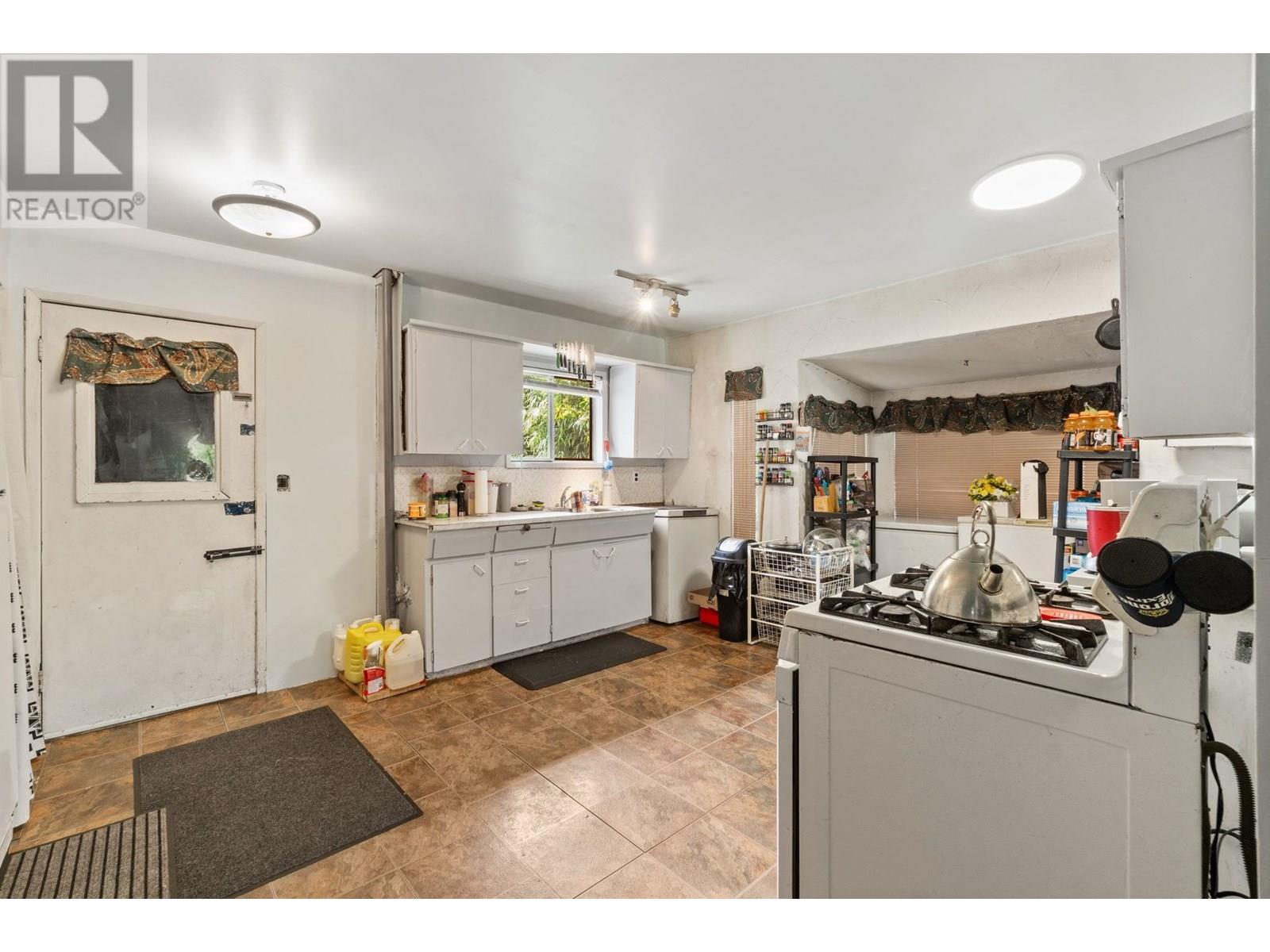 24942 121 Avenue, Maple Ridge, British Columbia  V4R 2A5 - Photo 8 - R3010604