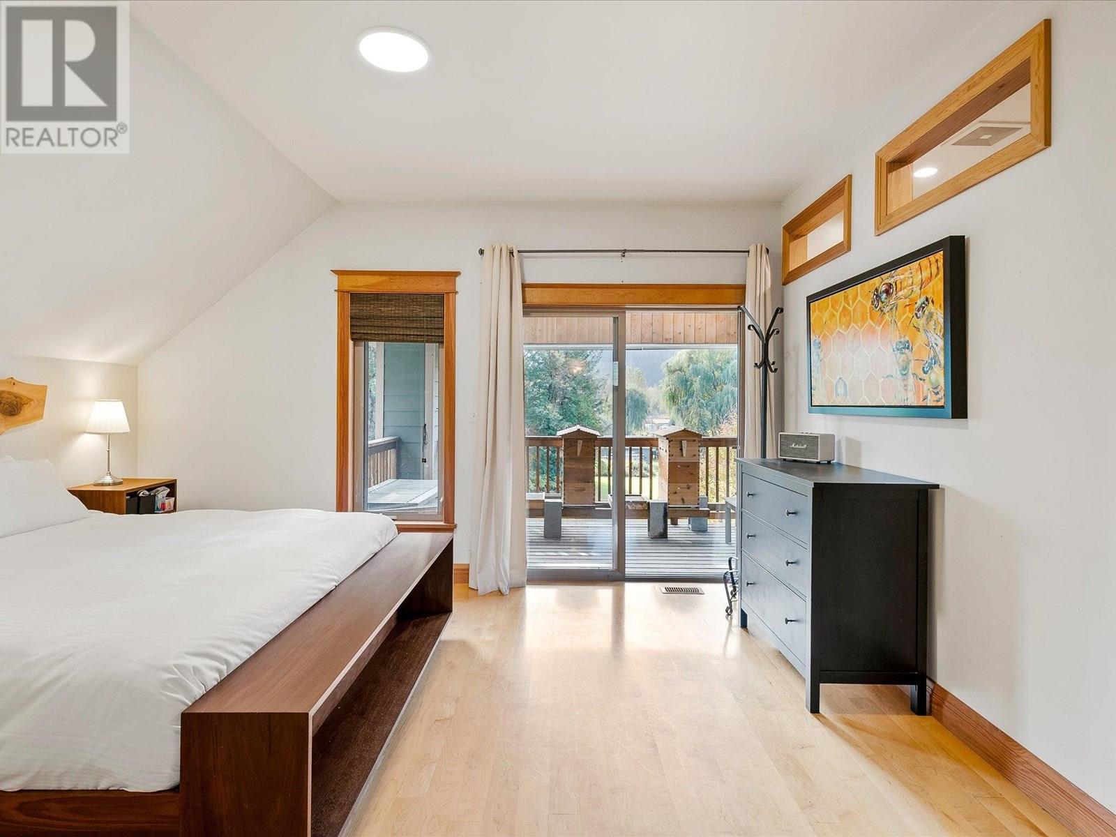 7601 Pemberton Meadows, Pemberton, British Columbia  V0N 2L2 - Photo 23 - R3014063