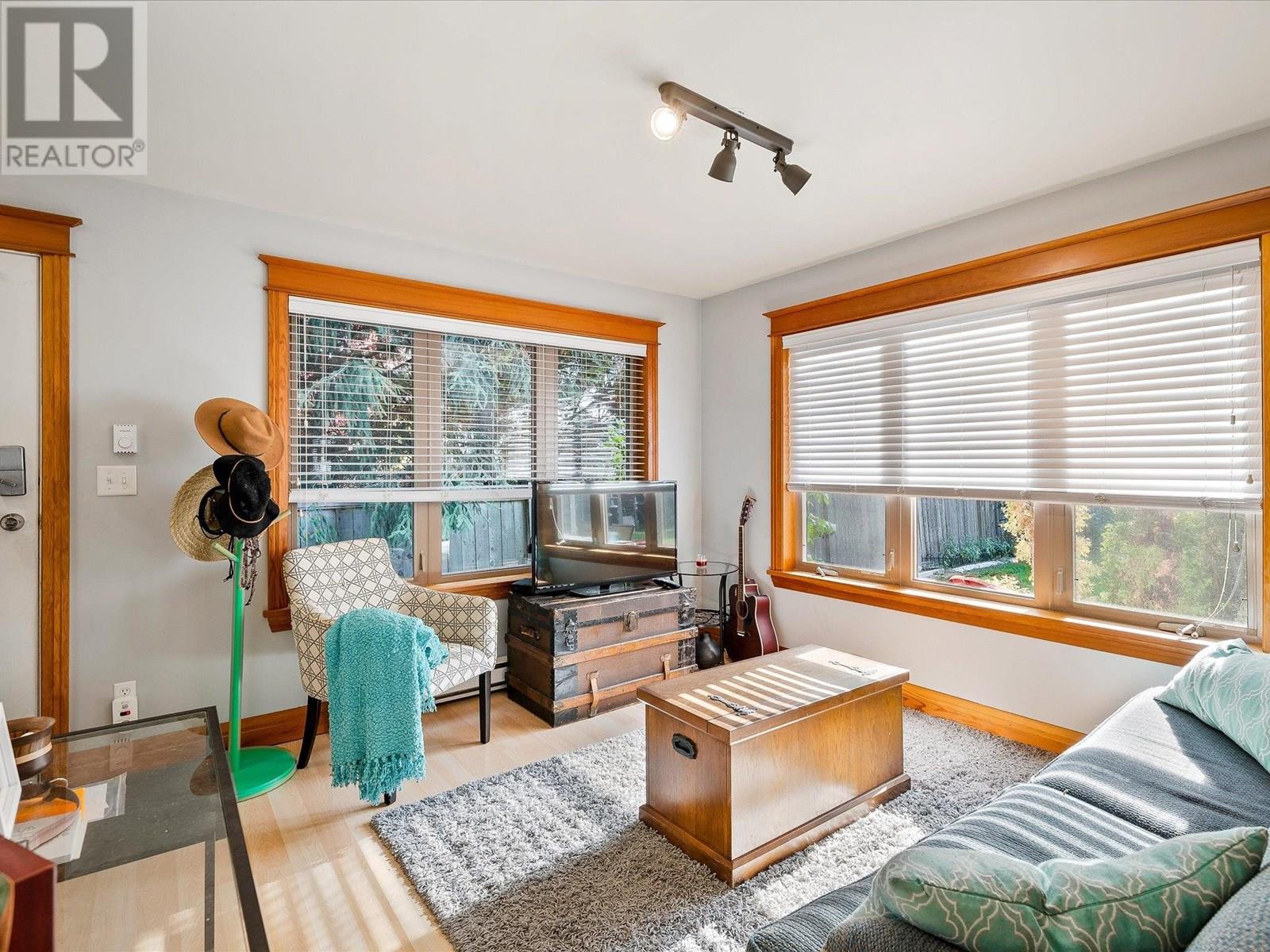 7601 Pemberton Meadows, Pemberton, British Columbia  V0N 2L2 - Photo 31 - R3014063
