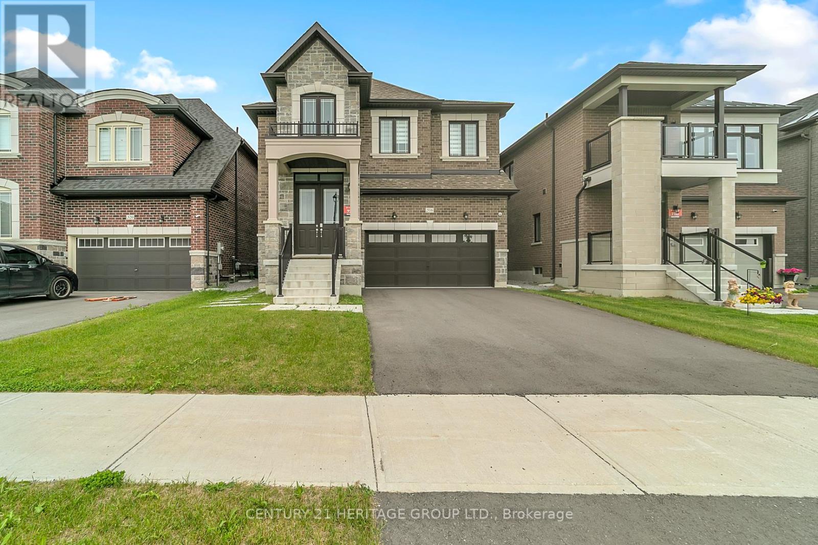 Bsmnt - 516 Seaview Heights, East Gwillimbury, Ontario  L9N 0Y3 - Photo 1 - N12211453