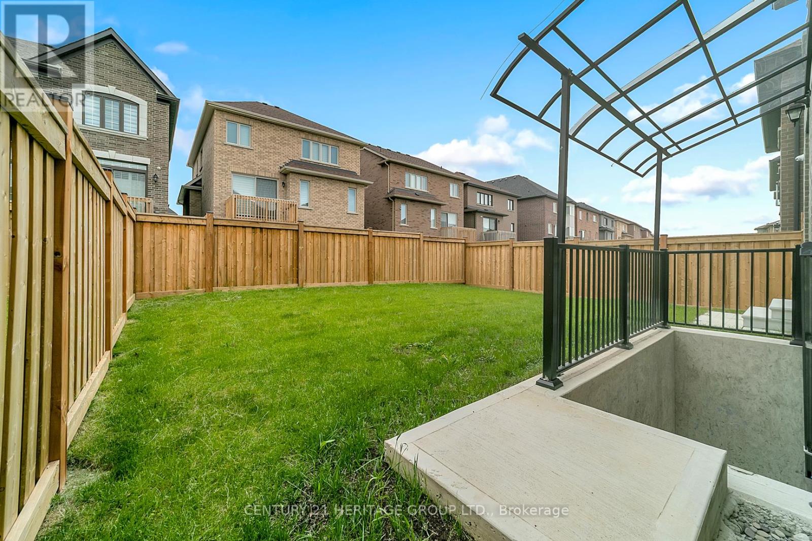 Bsmnt - 516 Seaview Heights, East Gwillimbury, Ontario  L9N 0Y3 - Photo 8 - N12211453