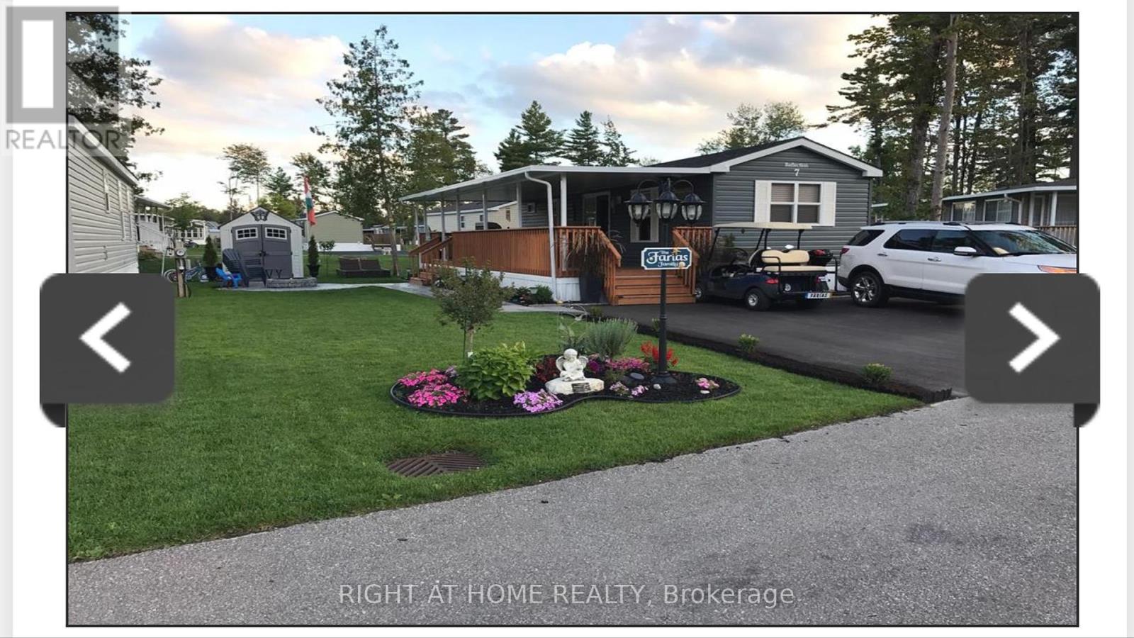 7 Nipagon Circle, Wasaga Beach, Ontario  L9Z 2M2 - Photo 3 - S12062740