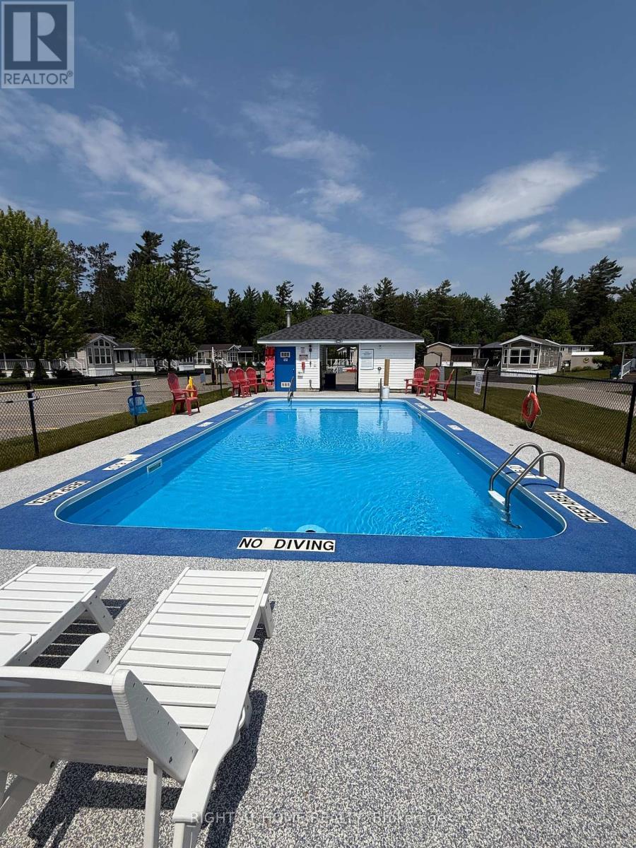 7 Nipagon Circle, Wasaga Beach, Ontario  L9Z 2M2 - Photo 26 - S12062740