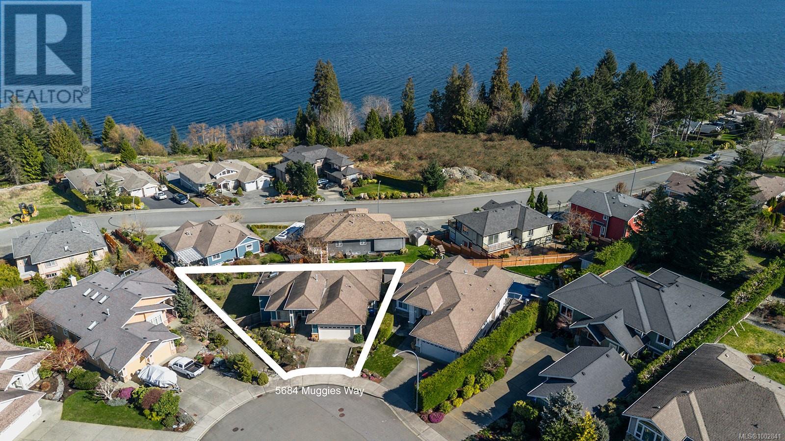 5684 Muggies Way, Nanaimo, British Columbia