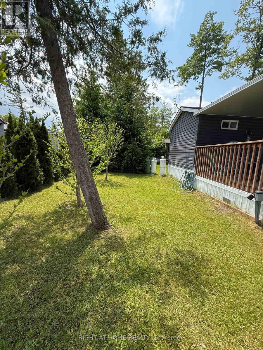 7 Nipagon Circle, Wasaga Beach, Ontario  L9Z 2M2 - Photo 7 - S12062740